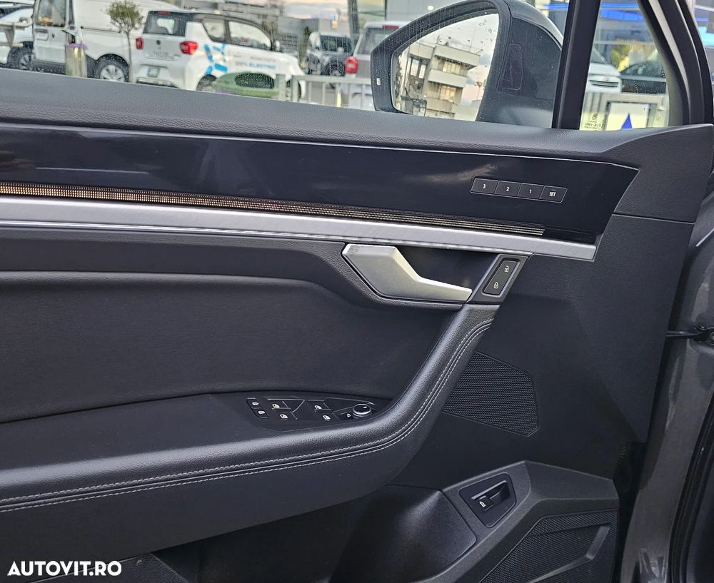 Volkswagen Touareg 3.0 V6 TDI 4Motion DPF Automatik R-Line - 35