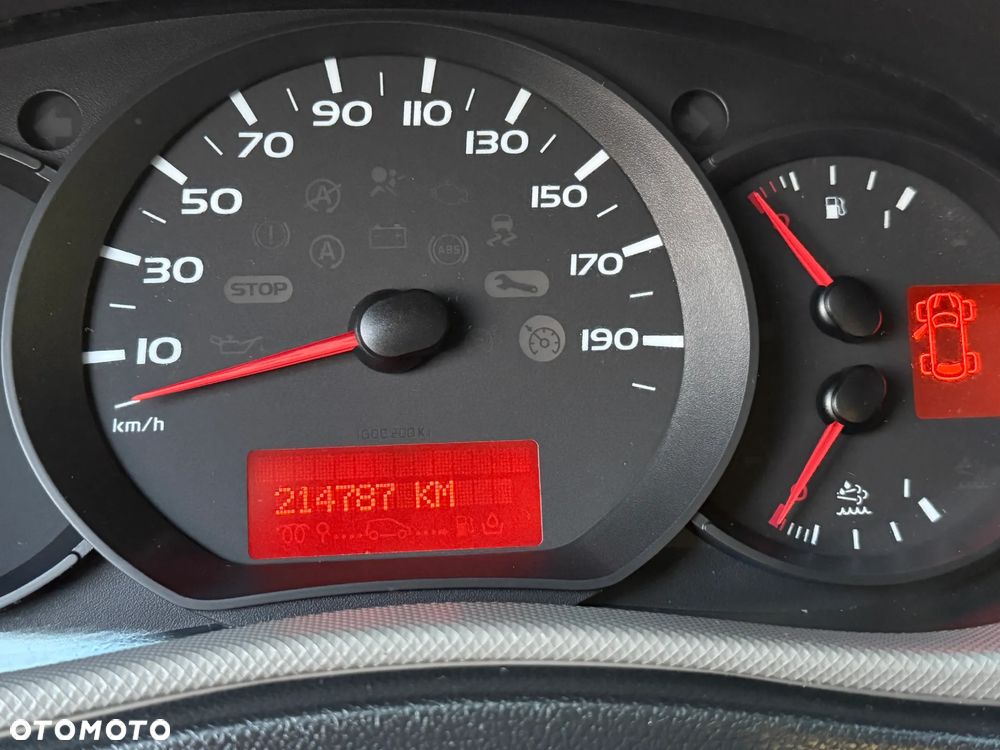 Nissan Master Movano  L3H2 - 35