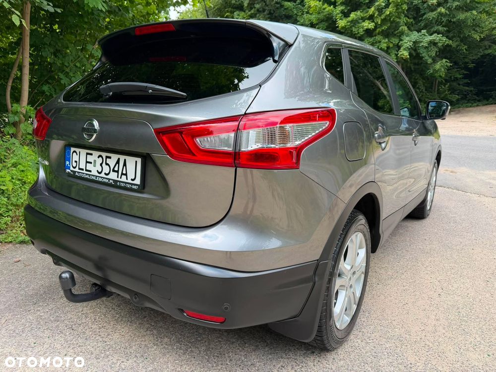 Nissan Qashqai 1.2 DIG-T N-Vision - 9