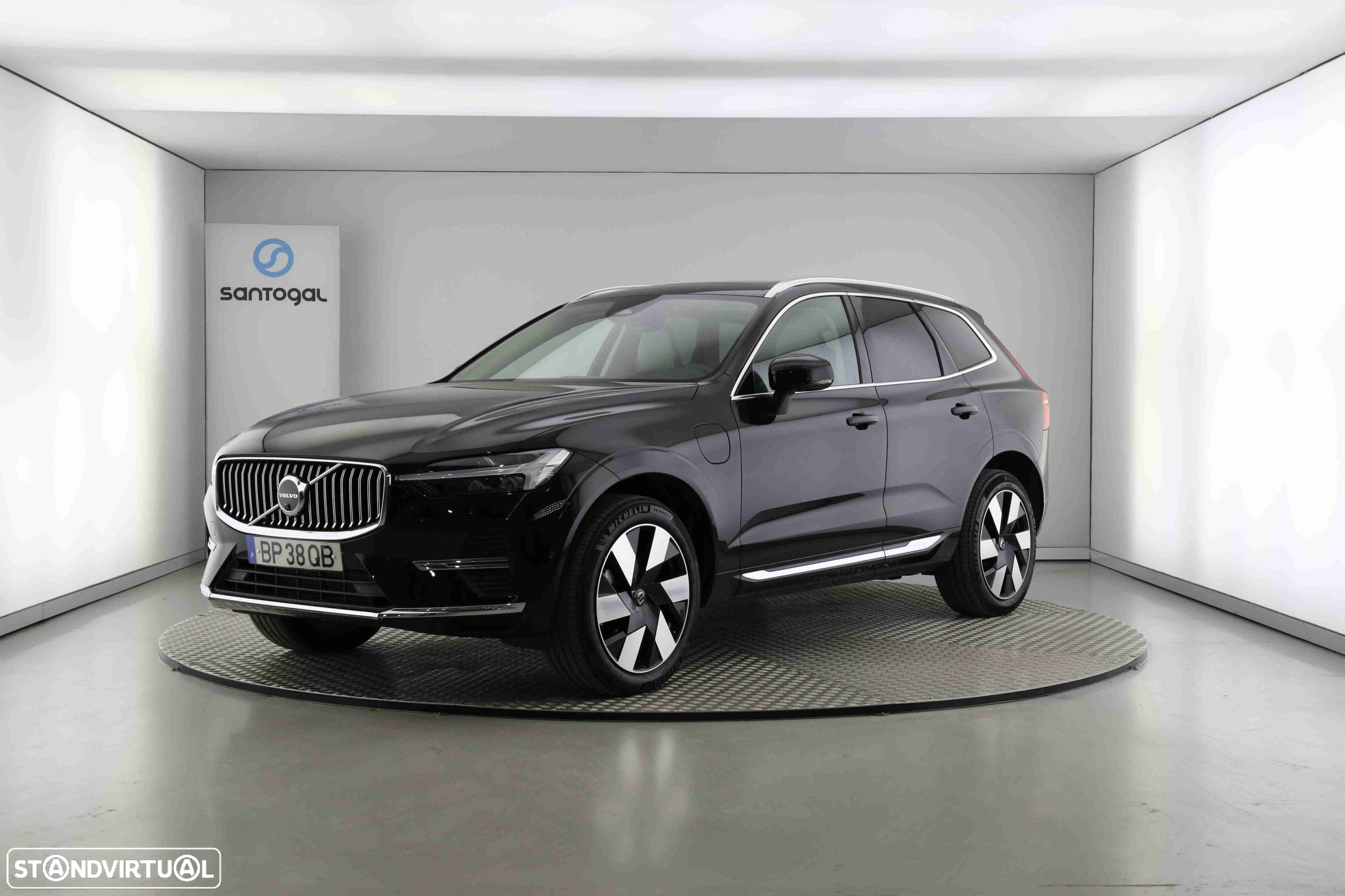Volvo XC 60 2.0 T6 PHEV Plus Bright AWD - 7