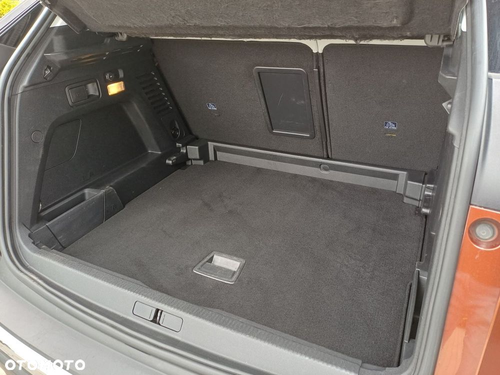 Peugeot 3008 1.6 THP Allure S&S EAT6 - 32