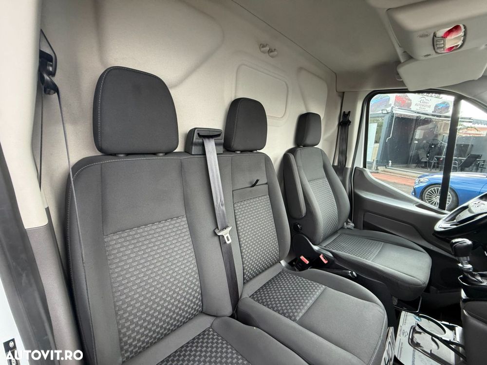 Ford Transit 350 2.0 EcoBlue HDT 130 CP L4 RWD DCAB Trend - 9