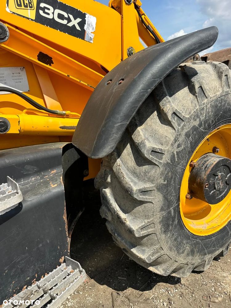 JCB Koparko Ładowarka JCB 3CX 4x4x4 3 Łyżki Wszystkie Koła Równe Skrętne - 22