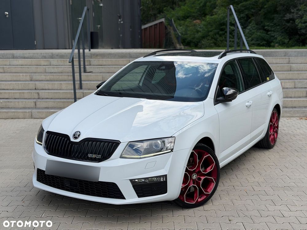 Skoda Octavia 2.0 TDI DSG RS - 5
