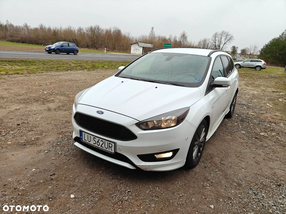 Ford Focus 1.5 EcoBoost STart-Stopp-System ST-LINE - 1