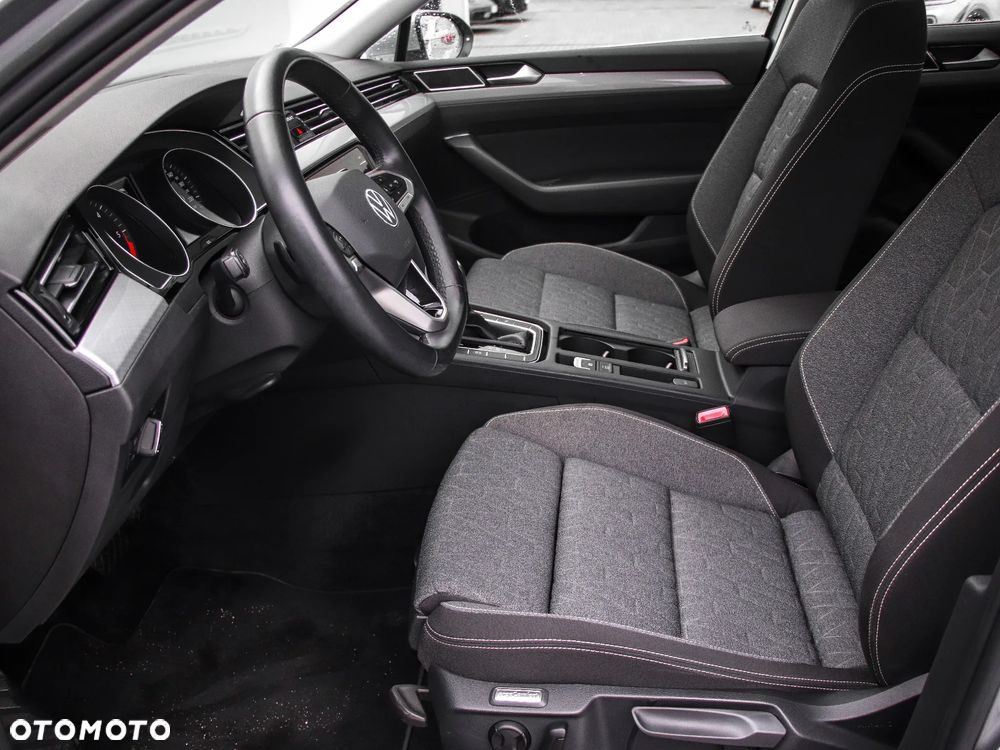 Volkswagen Passat 2.0 TDI Business DSG - 10