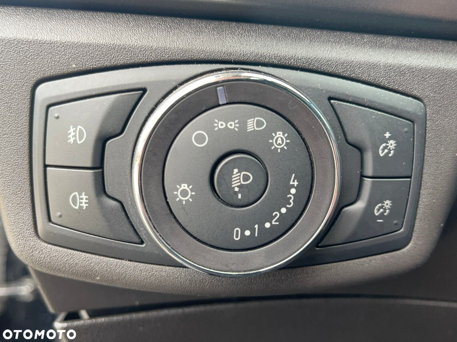 Ford Mondeo - 20