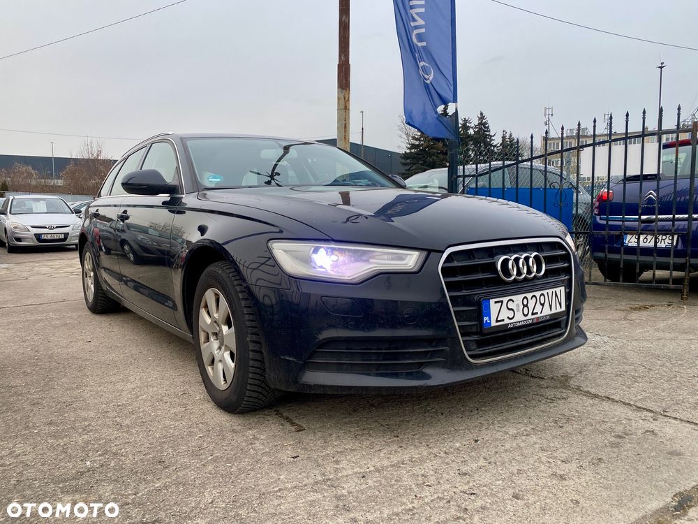 Audi A6 Avant - 11