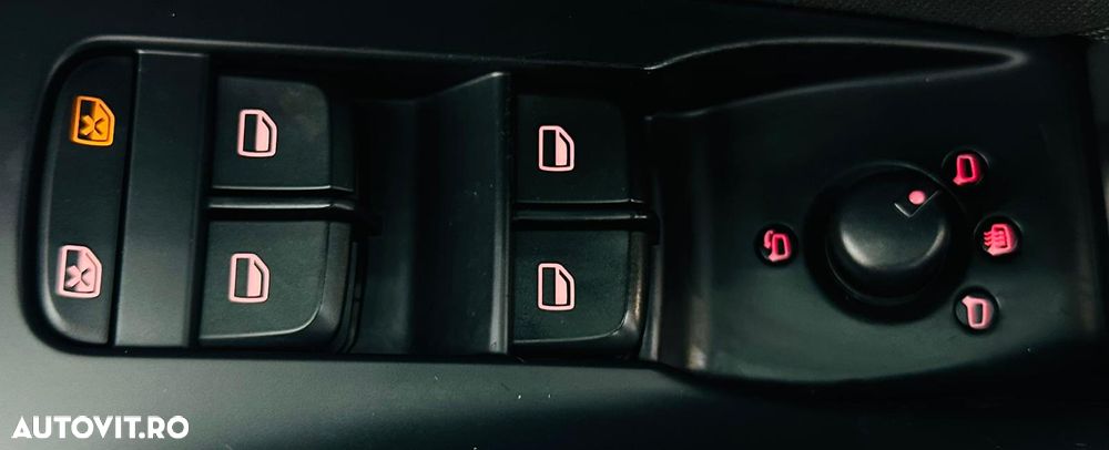 Audi Q3 2.0 TDI Design - 12