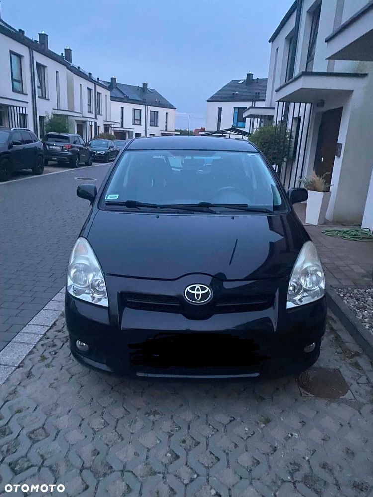 Toyota Corolla Verso 1.8 Sol + 7os MM - 1