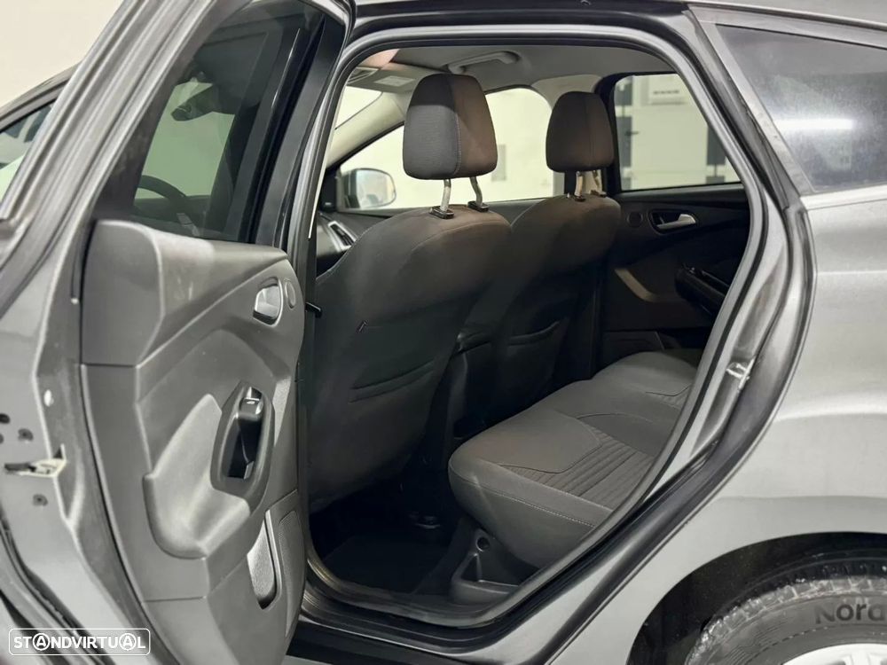 Ford Focus 1.5 TDCi Titanium - 39