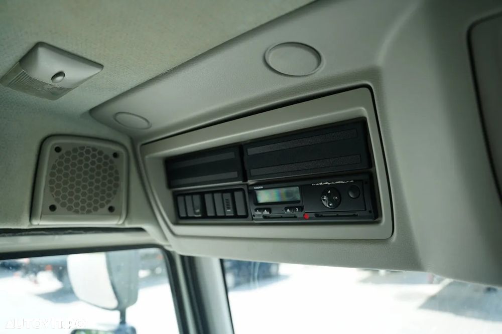 Volvo FL 280 / 4x2 / LIVRARE - 7,2 M / MACARA HDS HYVA HB 150- 10 M / CAPACITATE MAXIMĂ DE RIDICARE 5.200 KG / ROTATOARE / TELECOMANDĂ / CAMERĂ / EURO 6 - 33