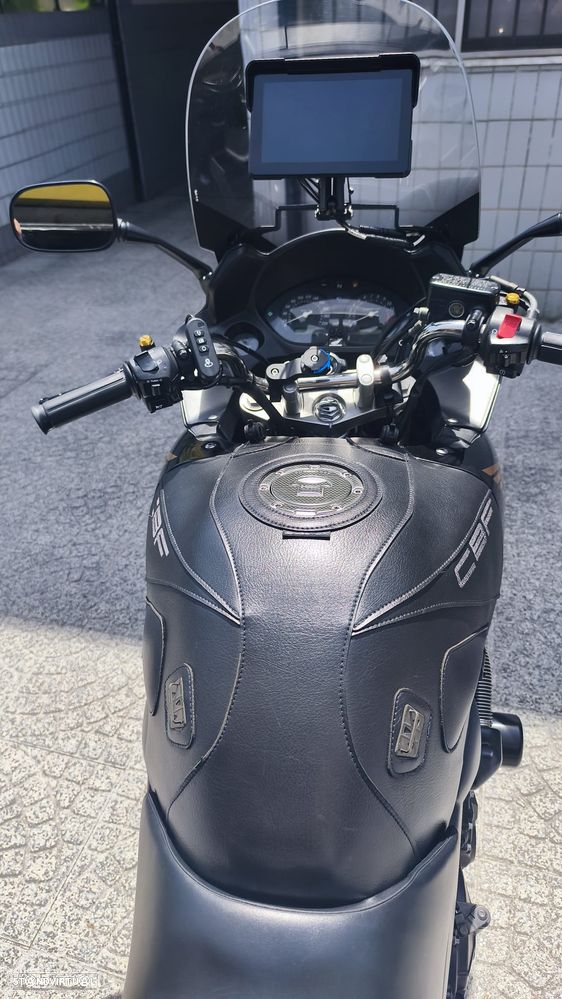 Honda CBF - 15