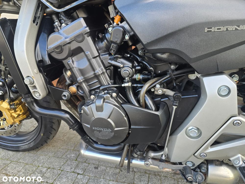 Honda CB - 15