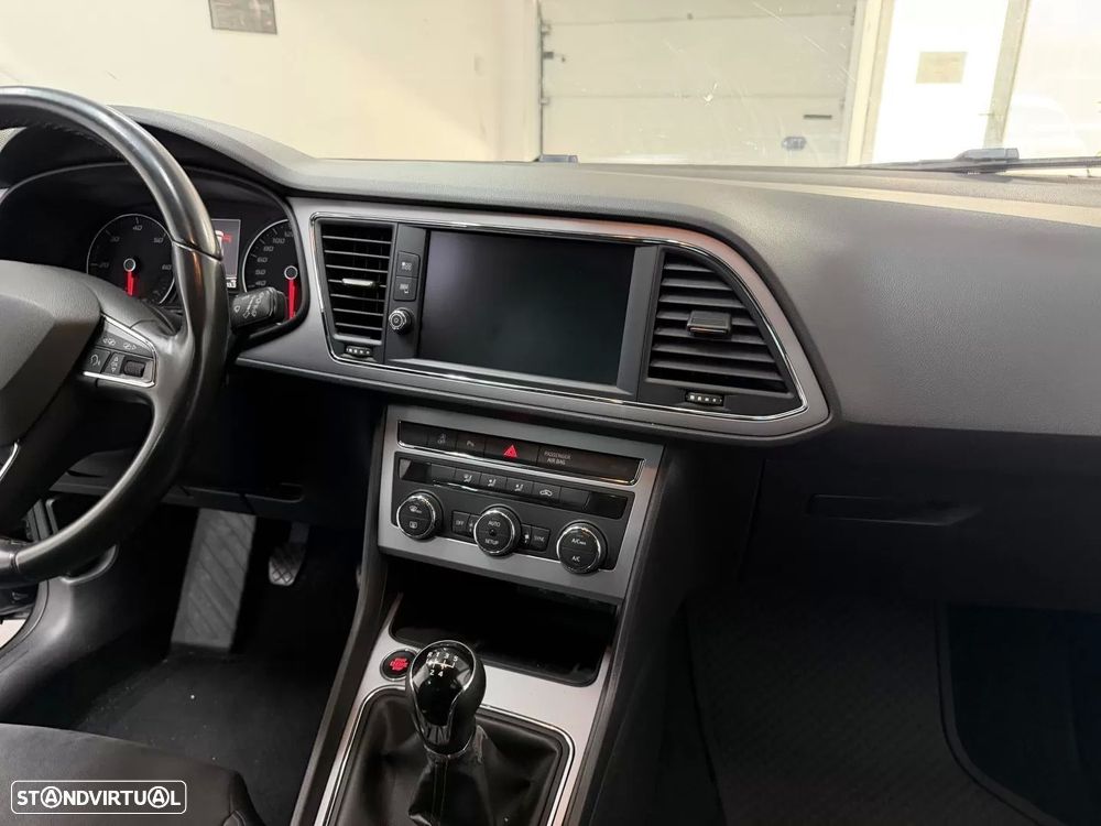SEAT Leon ST 1.6 TDI Reference S/S - 17