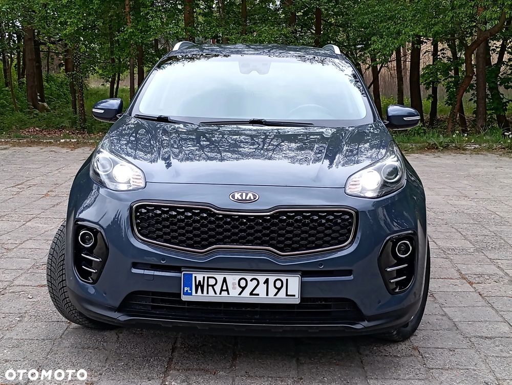 Kia Sportage 1.7 CRDI 2WD Dream-Team Edition - 2