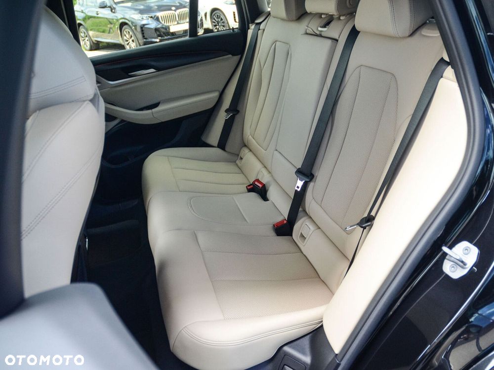 BMW X4 - 35