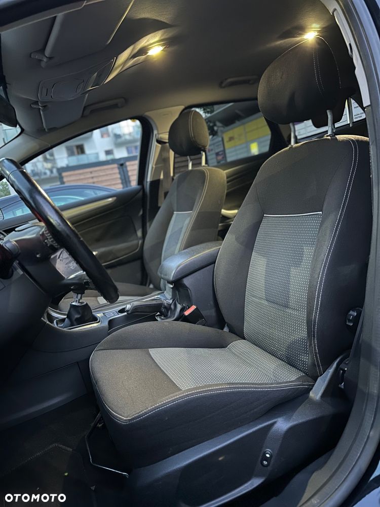 Ford Mondeo 1.6 TDCi ECOnetic Start-Stopp Trend - 19