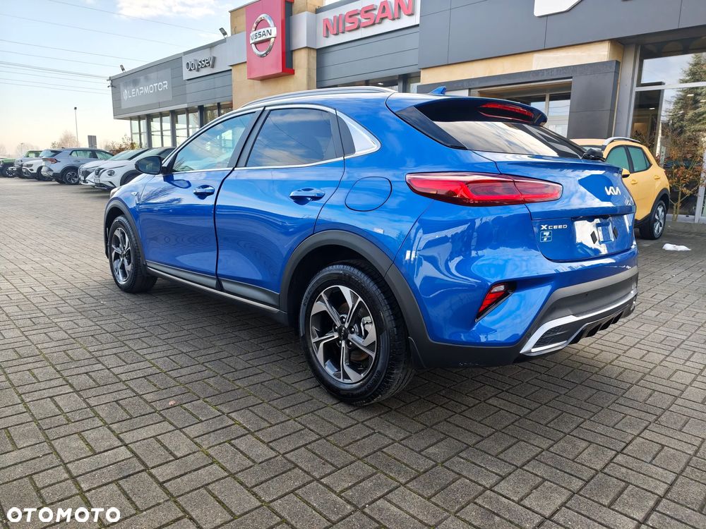 Kia XCeed 1.5 T-GDI M - 6