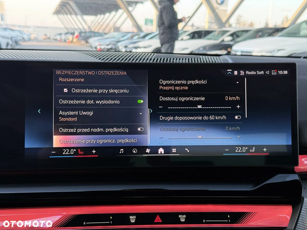 BMW Seria 5 520i - 38