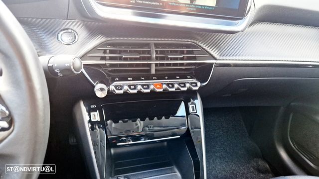 Peugeot e-208 Allure Pack - 15