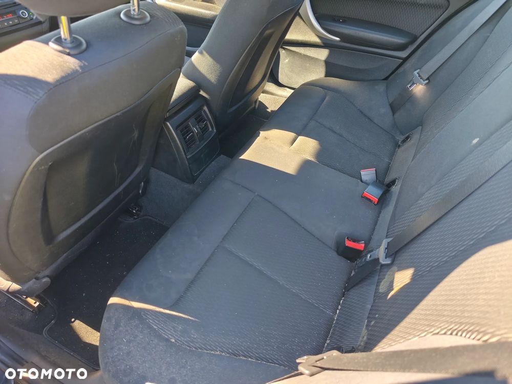 BMW Seria 1 - 10