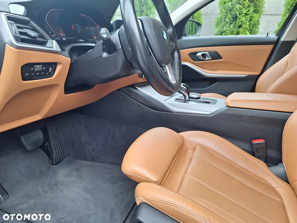 BMW Seria 3 320d xDrive MHEV Advantage sport - 14
