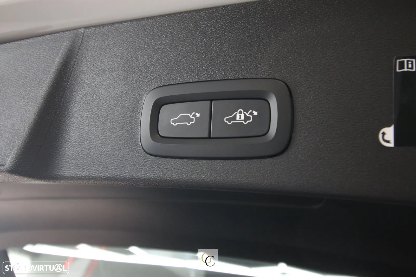 Volvo XC 40 T5 Twin Engine DKG Inscription - 23