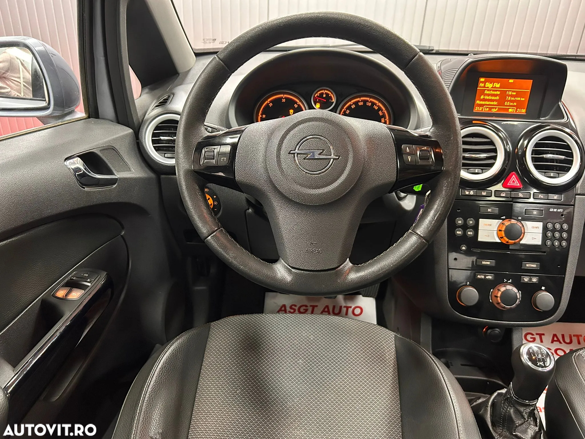 Opel Corsa - 9