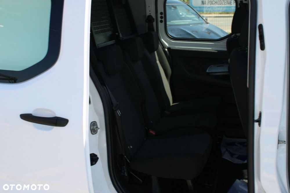 Toyota Proace City - 25