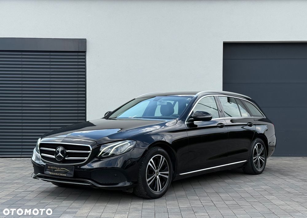 Mercedes-Benz Klasa E 200 d 9G-TRONIC Exclusive - 2