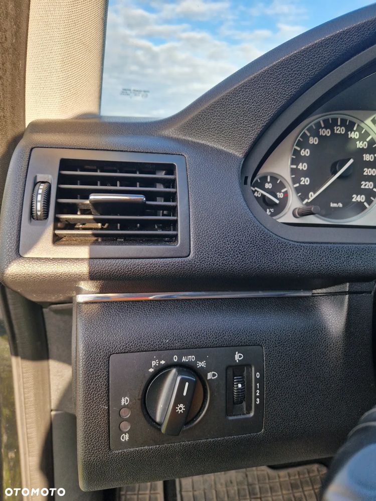 Mercedes-Benz Klasa B - 29