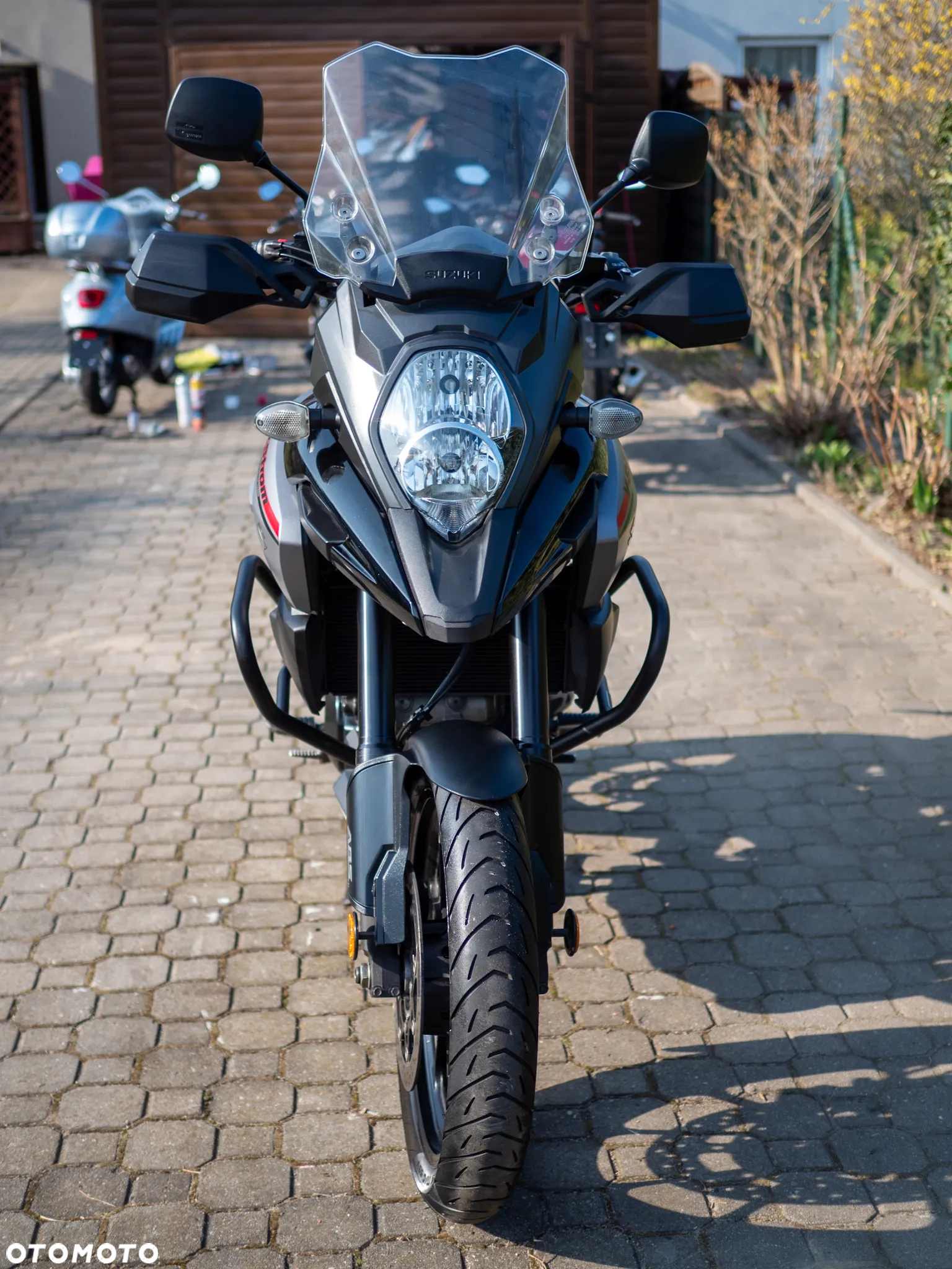 Suzuki V-STROM - 5