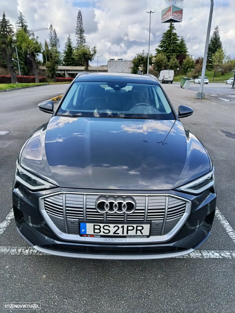 Audi e-tron 50 quattro - 1