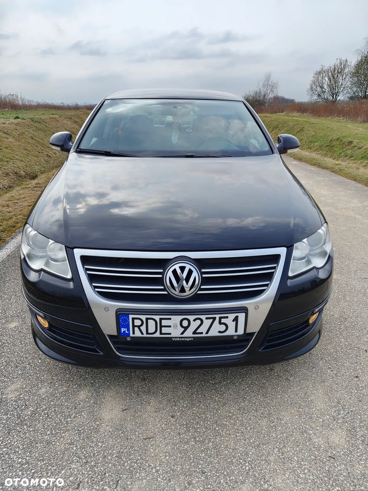 Volkswagen Passat 2.0 TDI Perfectline R-Style - 3