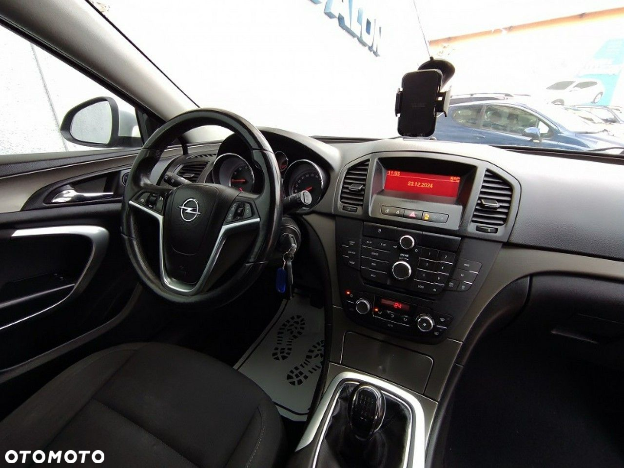 Opel Insignia - 10