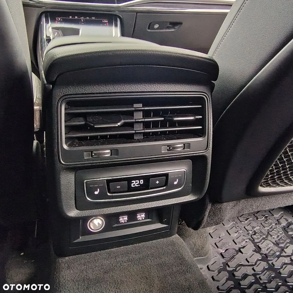 Audi Q8 55 TFSI mHEV Quattro Tiptronic - 30