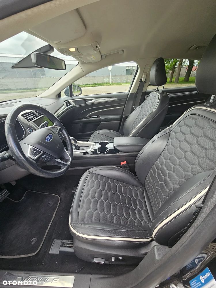 Ford Mondeo Vignale 2.0 EcoBoost - 7