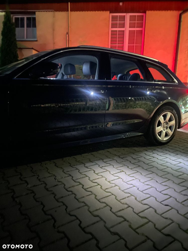 Audi A6 Avant 2.0 TDI Ultra S tronic - 16