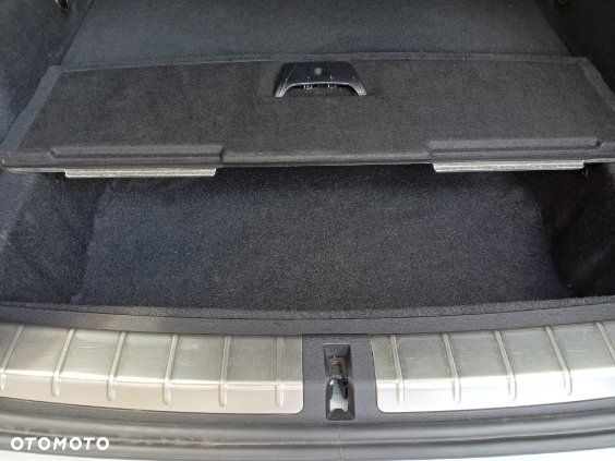 BMW X1 - 13