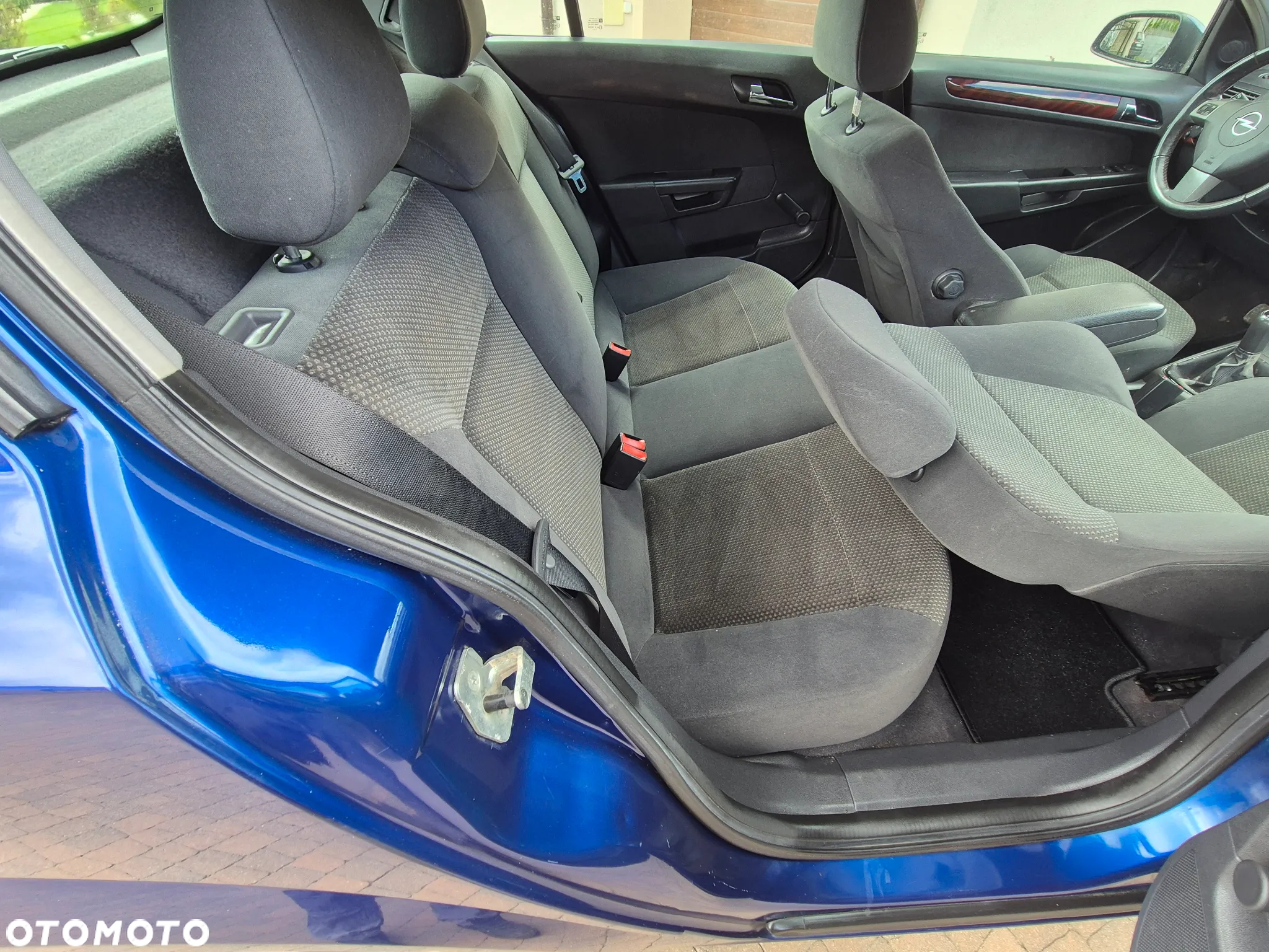 Opel Astra 1.8 Edition Plus - 28