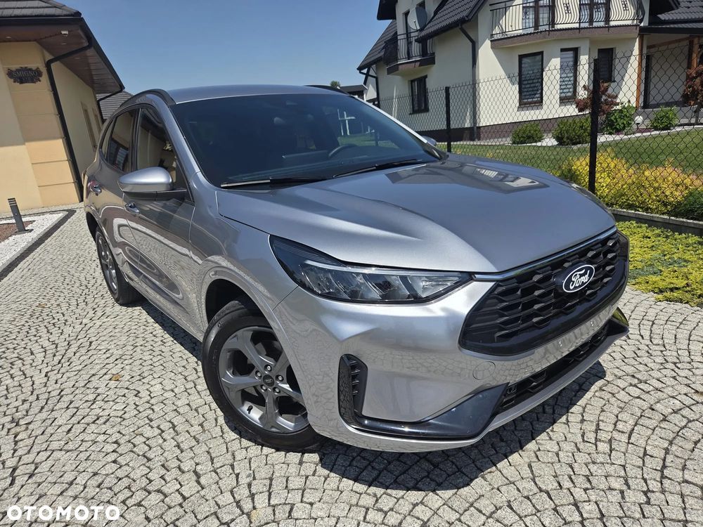 Ford Kuga - 26