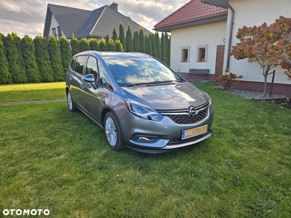 Opel Zafira 1.6 CDTI Elite S&S - 4