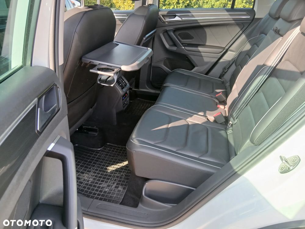 Volkswagen Tiguan 2.0 TDI SCR DSG R-Line - 24