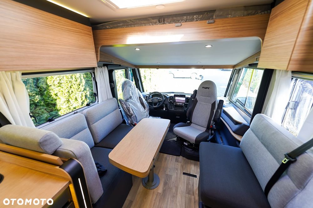 PILOTE G741 FC Expression - 24