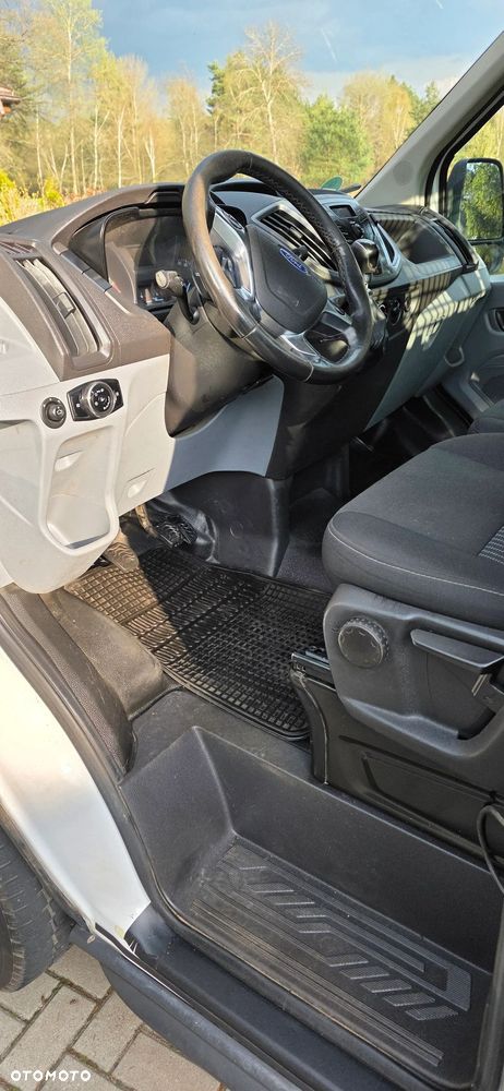Ford Transit - 28