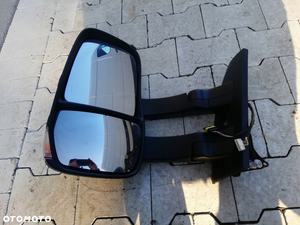 LUSTERKO IVECO DAILY ELEKTRYCZNE ORYGINAŁ - 1