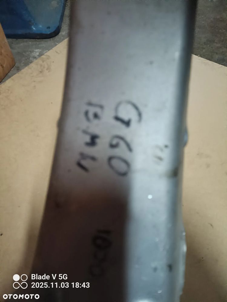 Wahacz prawy BMW seria G60 G61 - 5