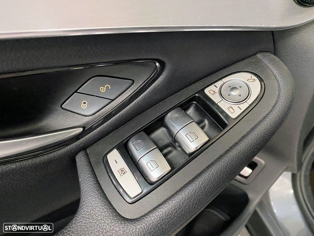 Mercedes-Benz GLC 300 de Coupé 4Matic - 16