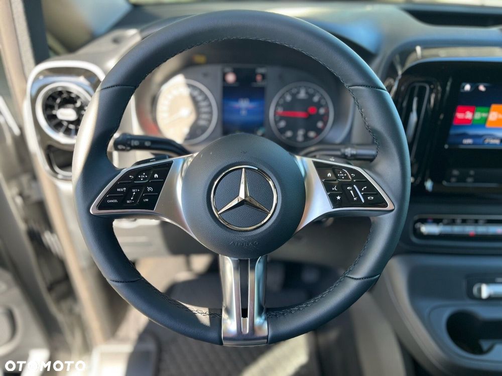 Mercedes-Benz Vito - 13